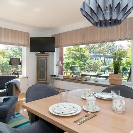 Holiday home Haus 32